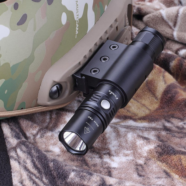Ficklampa Fenix PD35TAC, 1000 lm - UTGÅTT
