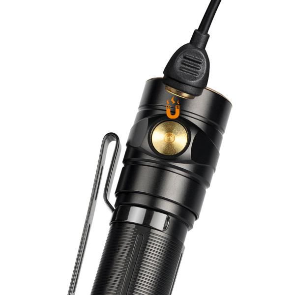Ficklampa Fenix E30R, 1600 lm - UTGÅTT