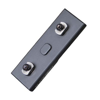 Fäste för fjärrbrytare Fenix ALG-06 på M-LOK -skenor