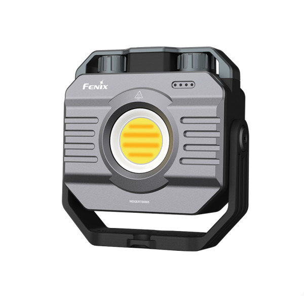 Laddbar LED-lykta Fenix CL28R, 2000 lm